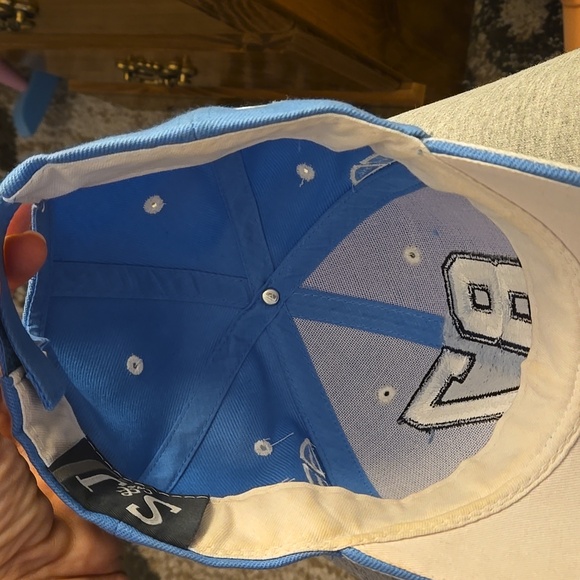 Sidney Crosby  penguins cap - Picture 3 of 3